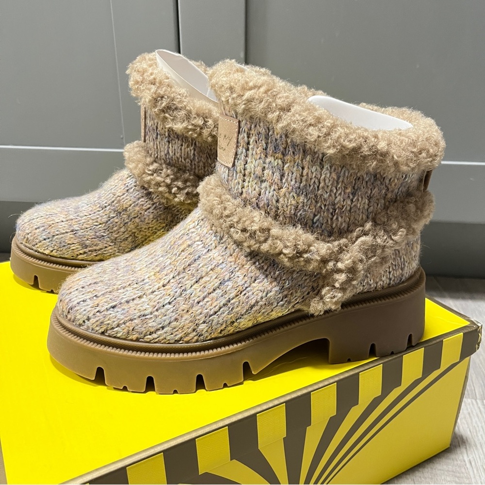 Circus NY Clare Chunky Knit Ankle Boots with Fur Trim, 6M